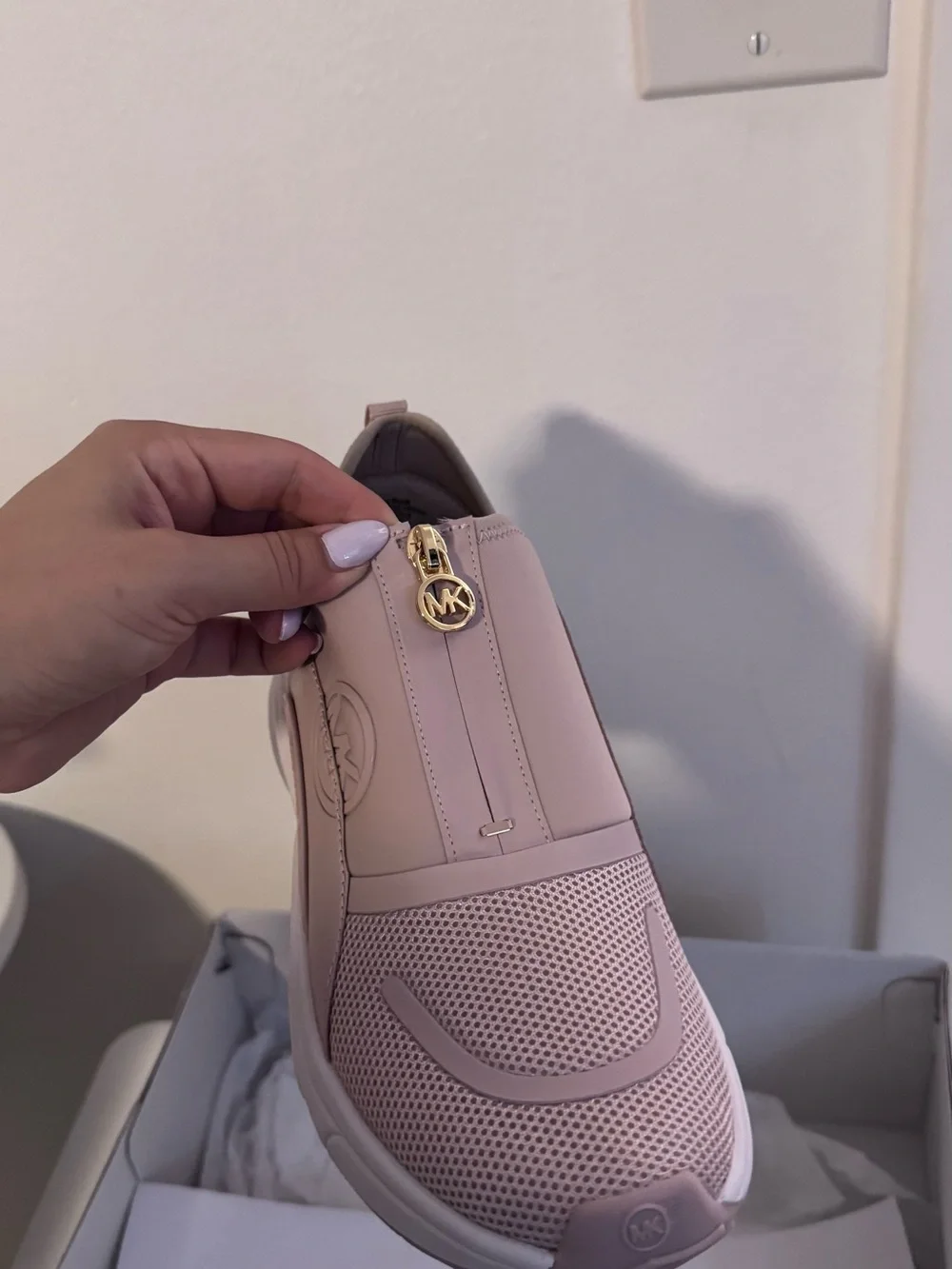 Michael Kors Ballet Beige Shoe Box with Logo